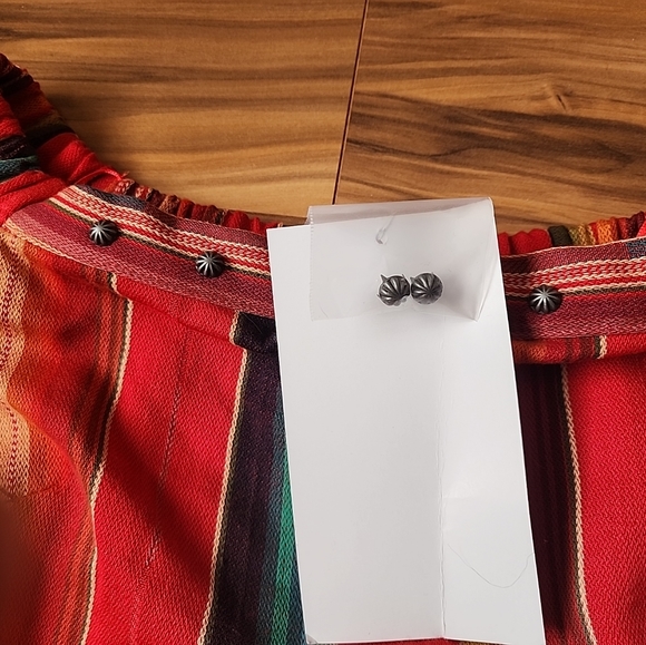 Silverado Western Rese Serape Shirt Red Multicolored Striped Off Shoulder Size S - Picture 9 of 16